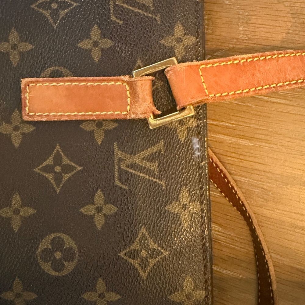 Louis Vuitton Monogram Tote - Picture 7 of 7